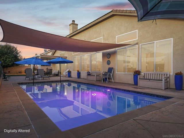 9471 Estrella Hills St, Riverside, CA 92508