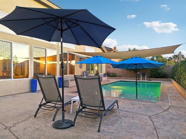 9471 Estrella Hills St, Riverside, CA 92508