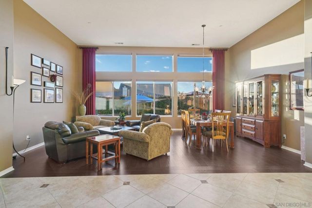 9471 Estrella Hills St, Riverside, CA 92508