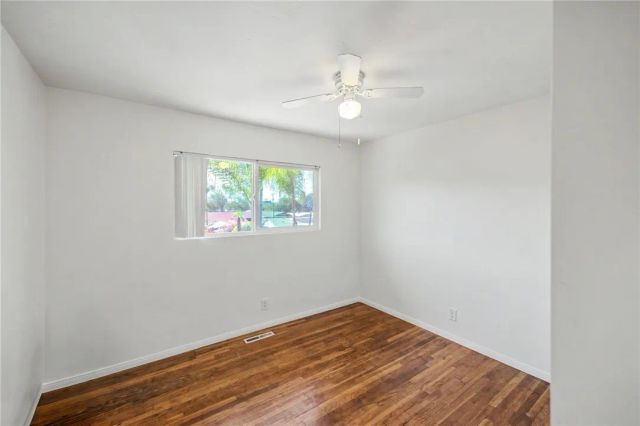 451 E 10th Avenue, Escondido, CA 92025