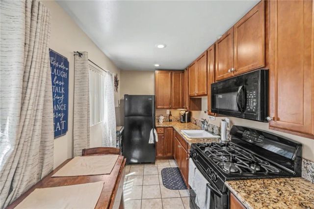 451 E 10th Avenue, Escondido, CA 92025