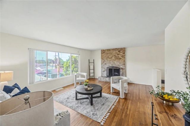 451 E 10th Avenue, Escondido, CA 92025
