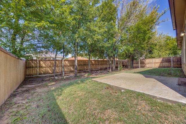 2204 San Jacinto Way, Sherman, TX 75090