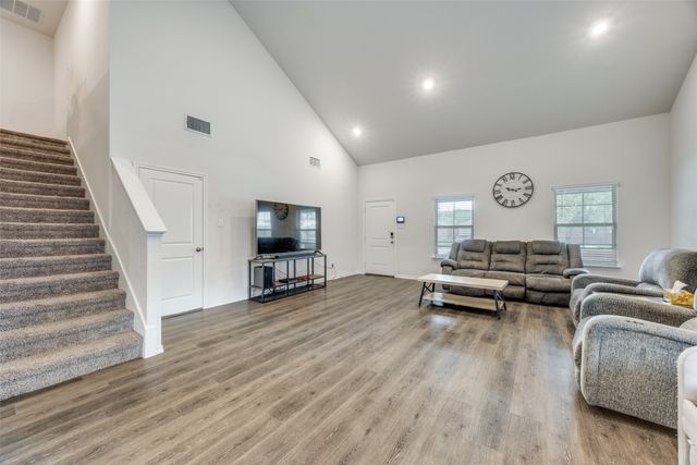 2204 San Jacinto Way, Sherman, TX 75090