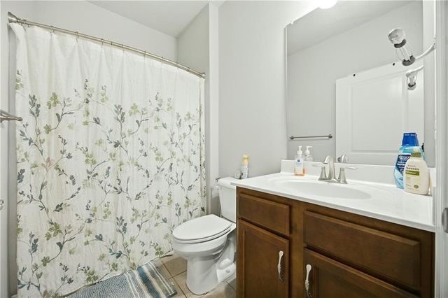 2487 Oak Barrel Drive, Snellville, GA 30078