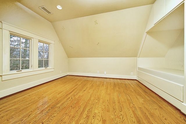 3944 Woodlawn Dr, Nashville, TN 37205