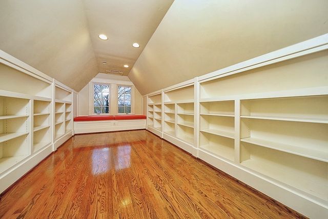 3944 Woodlawn Dr, Nashville, TN 37205