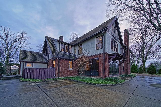 3944 Woodlawn Dr, Nashville, TN 37205