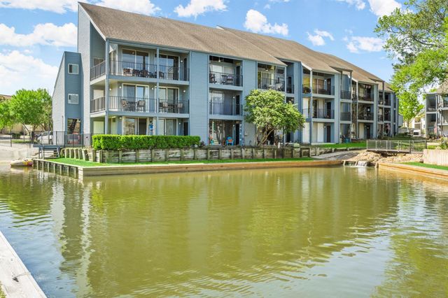 12500 Melville Drive 2, Montgomery, TX 77356