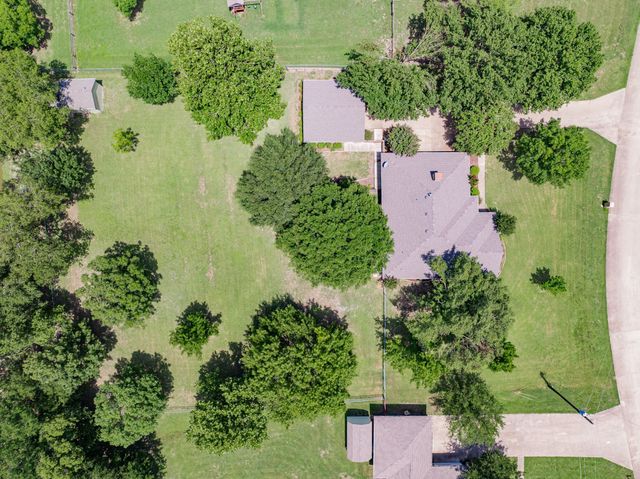 520 Overland Drive, Lowry Crossing, TX 75069