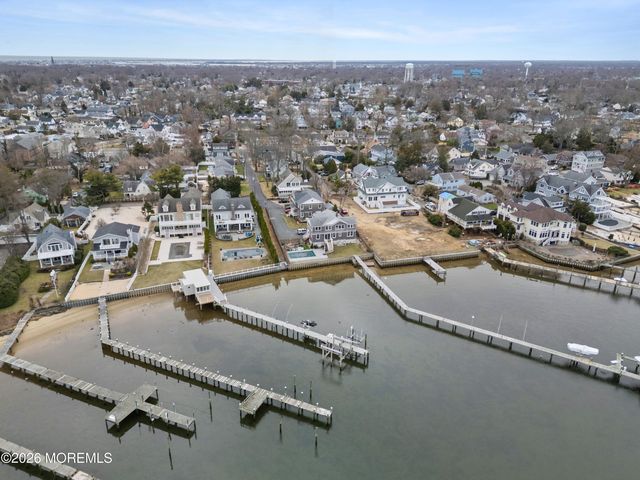 813 Dudley Lane, Point Pleasant, NJ 08742