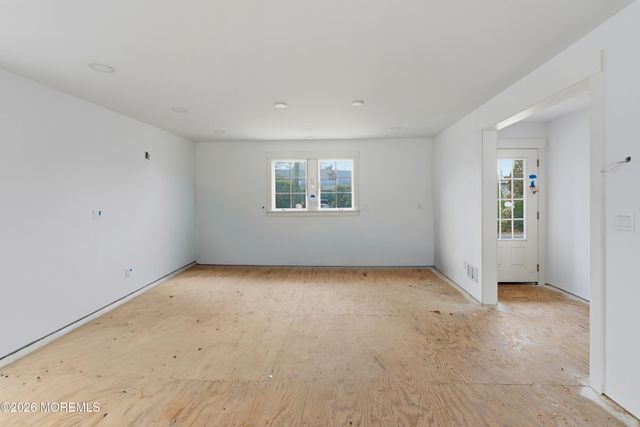 813 Dudley Lane, Point Pleasant, NJ 08742