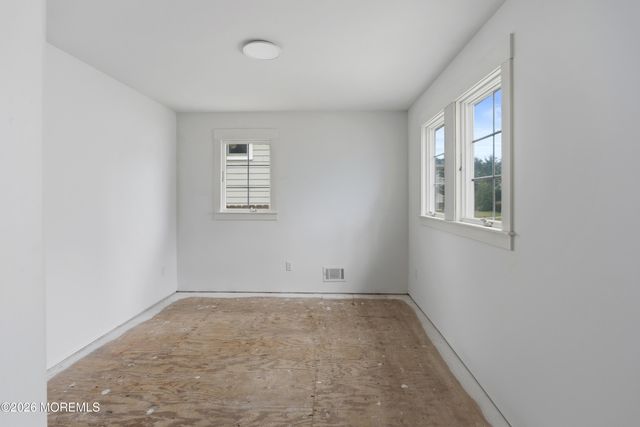 813 Dudley Lane, Point Pleasant, NJ 08742