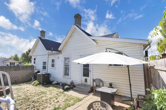 18 W Center Street, London, OH 43140