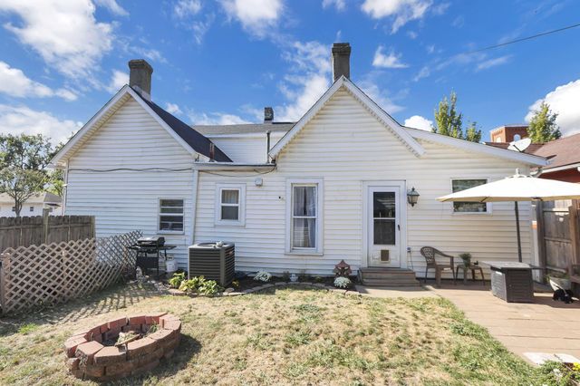 18 W Center Street, London, OH 43140