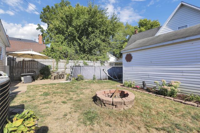 18 W Center Street, London, OH 43140