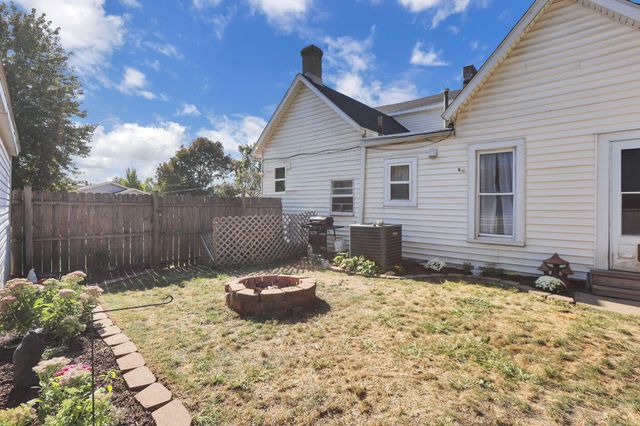 18 W Center Street, London, OH 43140