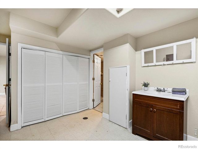 325 53rd Avenue, Greeley, CO 80634