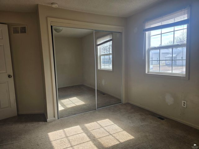 612 NW 6th Street, Abilene, KS 67410