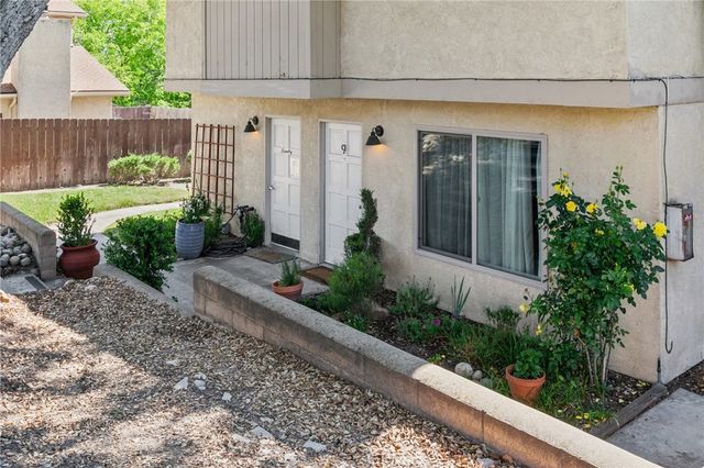 9780 Las Lomas 9, Atascadero, CA 93422
