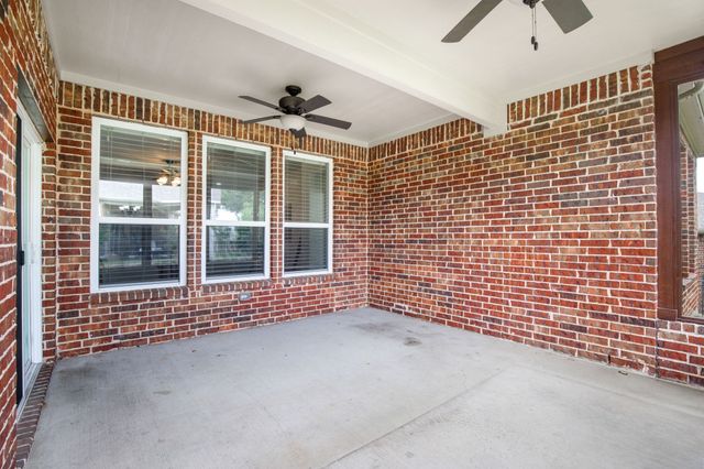 1826 Windy Hill Drive, Frisco, TX 75036