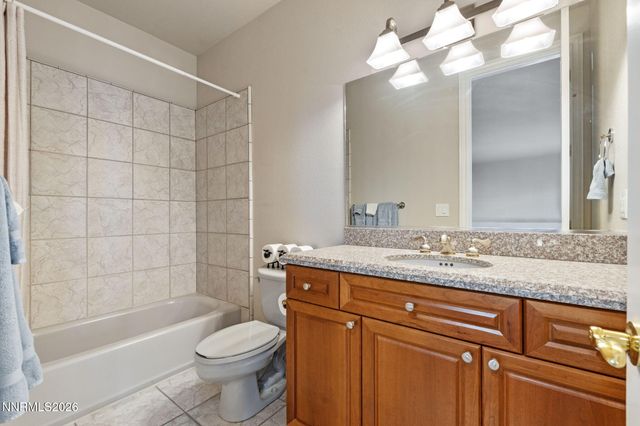 1215 Broken Feather Court, Reno, NV 89511