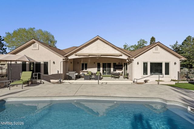 1215 Broken Feather Court, Reno, NV 89511