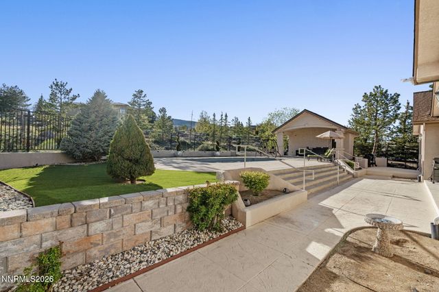 1215 Broken Feather Court, Reno, NV 89511