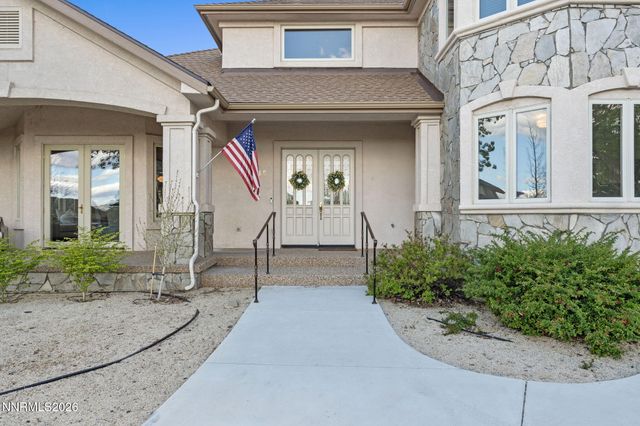 1215 Broken Feather Court, Reno, NV 89511