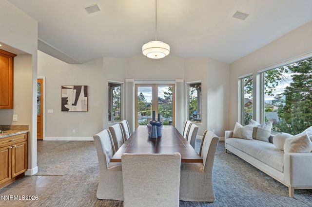 1215 Broken Feather Court, Reno, NV 89511