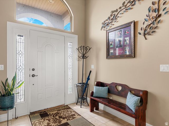 1134 W 2275 S, Syracuse, UT 84075