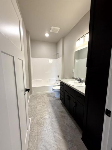 N9330 GEMSTONE COURT, Appleton, WI 54915