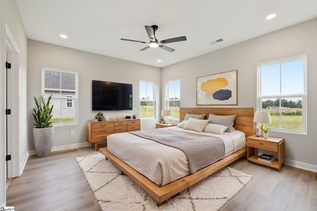 2741 Friendship Church Road, Gray Court, SC 29645