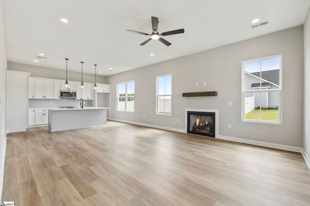 2741 Friendship Church Road, Gray Court, SC 29645