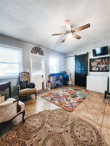 1023 BONNIE DRIVE, Lakeland, FL 33803