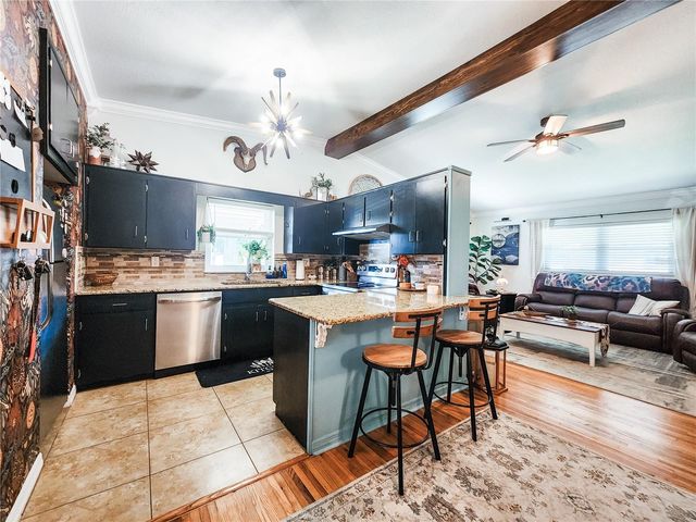 1023 BONNIE DRIVE, Lakeland, FL 33803