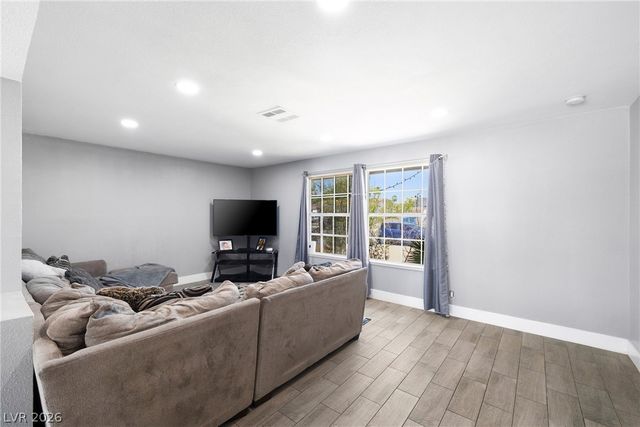 6213 Anaconda Street, Las Vegas, NV 89108