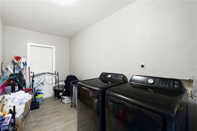 6213 Anaconda Street, Las Vegas, NV 89108