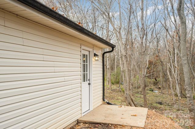 142 Winchester Drive, Ellenboro, NC 28040