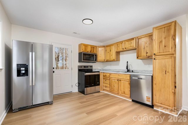 142 Winchester Drive, Ellenboro, NC 28040