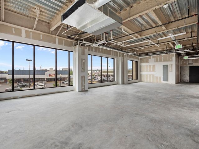 40 William C Kelly Sq, Boston, MA 02128