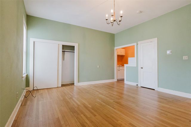 206 E 15th ST 5, Austin, TX 78701