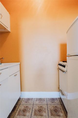 206 E 15th ST 5, Austin, TX 78701