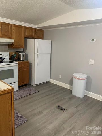 2595 Southmont Road, Iron Station, NC 28080