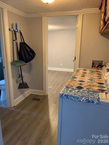 2595 Southmont Road, Iron Station, NC 28080