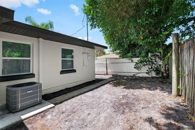412 20TH AVENUE W, Palmetto, FL 34221