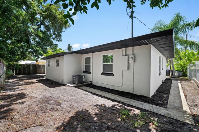 412 20TH AVENUE W, Palmetto, FL 34221