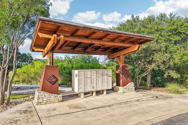 8823 FALCON PL, San Antonio, TX 78256