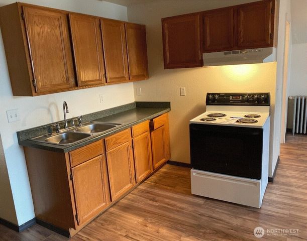 520 N 1st Street, Mount Vernon, WA 98273