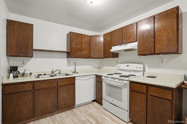 6030 Yarrow St Street, Arvada, CO 80004